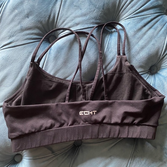 lightly worn ECHT strapped sports bra - Picture 3 of 3